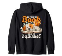 One Eye on The Book, One on The Squirrel. Sweat à Capuche