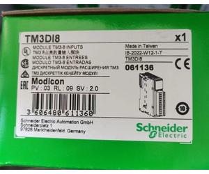 One Schneider TM3DI8 PLC Module New In Box Expedited Shipping