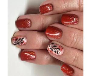 Ongles artificiels réutilisables tons rouge marron, faciles à appliquer avec motifs floraux pour une saison populaire à coller sur le bout des doigts rouge marron faux confortables