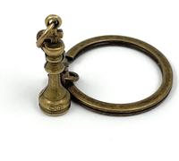 Onwomania Roi des échecs Figure Jeu Porte-clés métal Porte-bonheur en boîte cadeau alu, idéal pour offrir en cadeau