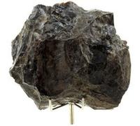 Opale Résinite. 704.9 Ct. Saint-Pierre-Eynac, Haute-Loire, France..