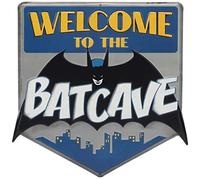 Open Road Brands DC Comics Batman Welcome to The Batcave Plaque en métal en relief - Panneau vintage Batman pour chambre à coucher ou grotte d'homme