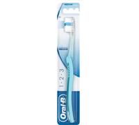 Oral-B, brosse à dents Indicator 35
