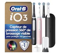 Oral-B iO Series 3 Lot de 2 brosses à dents électriques, noir mat et rose blush, 4 brossettes, batterie longue durée, étui de voyage, porte-brosse à dents