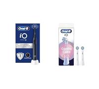 Oral-B Pack Brosse A Dents Electrique iO 2 Et Lot De 2 Brossettes De Rechange Gentle Care Oral B AUTHENTIQUES, Manche Bleu Et Embouts Blancs, Brossage Souple Avec 3 Modes De Nettoyage