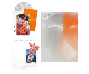 ORANGE BLOOD [ENGENE Ver. / Random] + 2 Pin Badges + 4 Extra Photocards