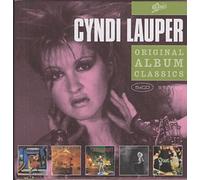 Original Album Classics : She's so Unusual / True Colours / A Night to Remember / Hat Full of Stars / Sisters of Avalon (Coffret 5 CD)