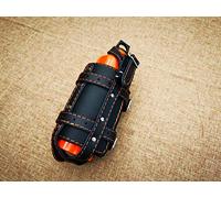 Orletanos Bouteille Support HD Mauvais Côté Sportster Porte-Bouteilles Compatible avec Harley Davidson Design Noir Orange Coutures Porte-Boissons Sacoche Oscillant Sacoche de Selle Cadre Cuir