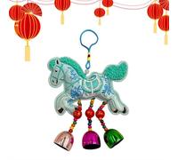 Ornement brodé Année du cheval 2026, pendentif porte-bonheur avec clochettes et glands, décoration de festival du printemps, breloque miroir de voiture pour la famille, la maison, les vacances