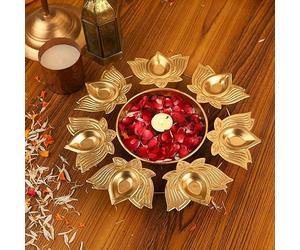 OSNICA Bol décoratif en laiton en forme de Diya pour la maison - Fabriqué à la main - Pour fleurs flottantes et décoration de table - Articles pour la décoration de la maison Diwali (30,5 cm) (Design