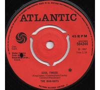 OTIS & CARLA / BAR-KAYS - tramp / soul finger 45 rpm single