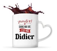 Otshirt Tasse Cœur Priorite N1 dans ma vie C'est mon Didier - Mug - Idée Tasse Personnalisable en forme de Cœur Cadeau Anniversaire Fête Original Famille Travail Départ Collègue Retraite Noël.