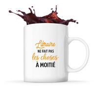 Otshirt Tasse Libraire ne fait pas les choses a moitie - Mug - Idée Cadeau Prénom Personnalisable Humour Anniversaire Fête Retraite Drôle Original Collègue