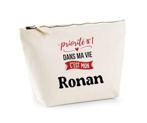 Otshirt Trousse Priorite N1 dans ma Vie Cest Mon Ronan - Idée Rangement Cadeau Cadeau Anniversaire Fête Original Famille Travail Départ Collègue Retraite Noël. - Taille Unique
