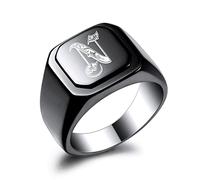 OTXIXTO Bague Initiale Lettre Chevalière pour Hommes Femmes Nom Personnalisé Gravé Acier Inoxydable Bijoux Fantaisie Mariage Couples Fête des Pères Cadeau avec Ajusteurs de Taille (Noir, Taille 62)
