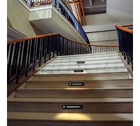 OUKENS Lumière D'escalier à LED, Lampe De Marche Détecteur De Mouvement 4000K, Lampe Murale D'angle Intégrée étanche IP65 Terrasse Intérieure Et Extérieure, Couloir, Patio 110 à 240V, Noire, Lampe