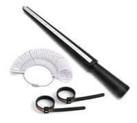Outil de mesure de bagues robuste pour une lecture rapide de la circonférence des doigts, facilitant l'identification de la taille des bagues