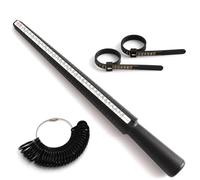 Outil de taille polyvalent pour une évaluation précise des dimensions des doigts facilitant un ajustement approprié à la maison