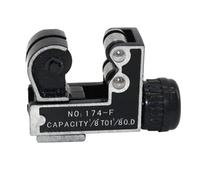 Outil pour couper des tuyaux Coupe-tube manuel rotatif for PVC, climatisation, cuivre, acier inoxydable, outil ondulé(CT-174 and 2 blades)