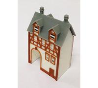 Outland Models Maison à colombages (avec passage) - Échelle Z