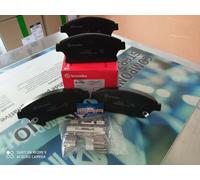 Jeu de 4 plaquettes de frein avant BREMBO P 59 077