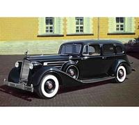 ICM Packard Twelve 1936 Voiture du leader soviétique Seconde Guerre mondiale avec passagers 1:35e G