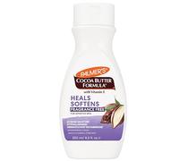 La formule au beurre de cacao de Palmer's adoucit la lotion pour le corps...