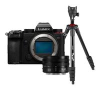 Panasonic LUMIX S5D + 18-40mm + Joby Action Tripod
