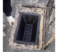 Panier filtrant rectangulaire pour entrée d'eau de pluie et sédiments pour une collecte efficace des débris dans les jardins, pelouses et trottoirs