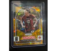 Panini Monopoly - Carte de la Coupe du monde 2026 Christine Sinclair Canada Gold Cracked Ice SP, n° 100