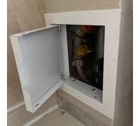 Panneau d'accès en métal pour cloison sèche - Cache-porte de grenier, à pousser pour ouvrir, petite porte, adapté pour une installation au mur et au plafond (blanc, 30,5 x 30,5 cm)