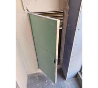 Panneau d'accès encastré pour cloison sèche, installation facile pour la plomberie et l'inspection du grenier, peut être peint pour une intégration homogène