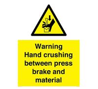 Panneau d'avertissement avec inscription « Warning Hand Crushing between press brake and material » - 600 x 800 mm - A1P