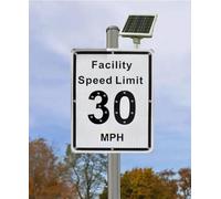 Panneau de limitation de vitesse solaire 18" x 24" (45,7 x 61 cm), plage de | Panneau de limitation de vitesse à énergie solaire mesurant 45,7 cm x 61 cm, affichant des vitesses de 16 à 153 km/h, équipé