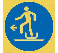 Panneau obligatoire : Alighting from toboggan to the left - 150 x 150 mm - S15
