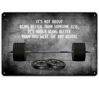 Panneaux de décoration murale avec citation de motivation « It's About Being Better Than Someone Else » Citation inspirante pour fitness, salle de sport, plaque entièrement suspendue en étain pour déc