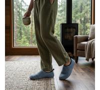 Pantoufles confortables pour homme et femme, doublure en polaire pelucheuse | Le dessus et la doublure en polaire pelucheuse conservent la chaleur pour des orteils confortables pendant les matins froids