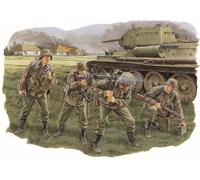 Panzergrenadiers Kursk 1:3 5 Figurine Plastique Model Kit Dragon Models