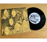 PAPA'S GOT A BRAND NEW PIGBAG 7" (45) UK Y 1981 B/W THE BACKSIDE (Y10) PIC SLEEVE