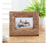 Paper High Cadre photo en bois de manguier sculpté | 17,8 x 12,7 cm | Cadre photo en bois durable | Cadres de fleurs sculptés à la main | Cadeaux du commerce équitable et fait à la main pour homme et femme