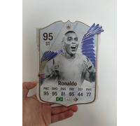 Papier FUT Ronaldo R9 TOTY Icon 95 EA FC 24 Ultimate Team imprimé sur un matériau rigide moulé