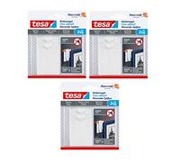 Papier peint et plâtre adhésif.