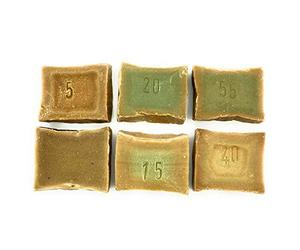 Paquet d'introduction au savon d'Alep Essayez le paquet avec 6x savon d'Alep à 50g. divers savons à l'huile d'olive et savons à l'huile de laurier
