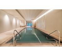 Parenthèse de détente au Spa Du Set : En solo / 1h de massage au choix avec 30 min de soin du visage et 2h de spa