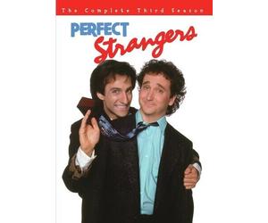 Parfaits Étrangers - Saison 3 Complète DVD (2018) - Mark Linn-Baker, Bronson Pi