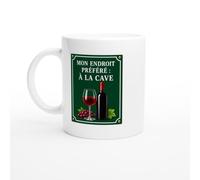PassionCadeau Mug Vin Mon Endroit Préféré : À La Cave | Mug Humour Amateur de vin - Idée Cadeau Originale