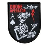 Patch Morale « Drone Operator » - 7,8 x 6,4 cm - Motif squelette Ace of Spades - Fermeture - Pour valise de drone, sac à dos et gilet - Noir/rouge/blanc