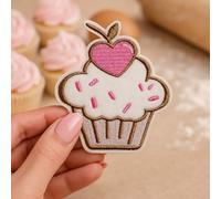 Patch Thermocollant Cupcake Cœur 7,3x8,3 cm - Écusson Brodé Applique Textile Mignonne pour Veste Sac Trousse Tablier Toque de cuisine DIY