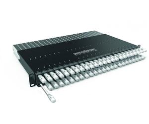 PATCHBOX 365 équipé de 24x Cordons CAT6A U/FTP Gris 0,8 m