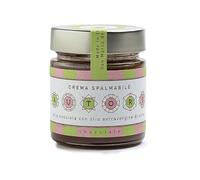 Pâte à tartiner aux noisettes avec de l'huile d'olive extra vierge